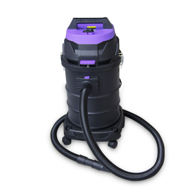 Wet and dry vacuum cleaner 1600w