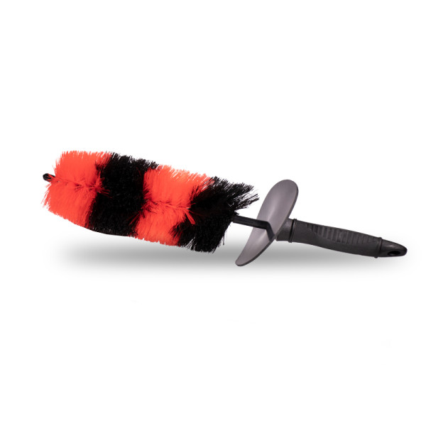 Extended rim cleaning brush