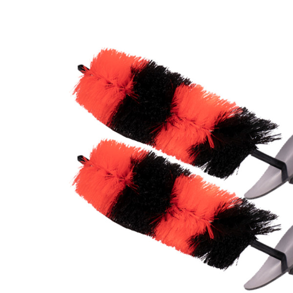 Extended rim cleaning brush