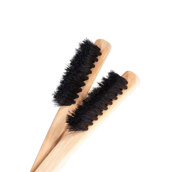 Long bamboo brush