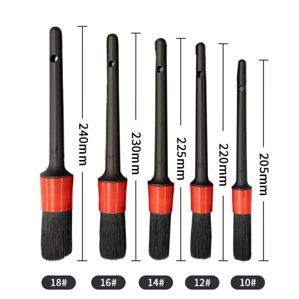 Set of 5 black brush brushes