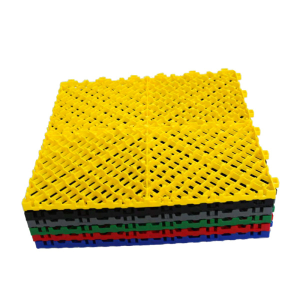 1.8 Easy to clean splicing grille